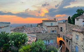 Penthouse Studio Privee Couple Ou Famille- La Maison Searle A Tourtour